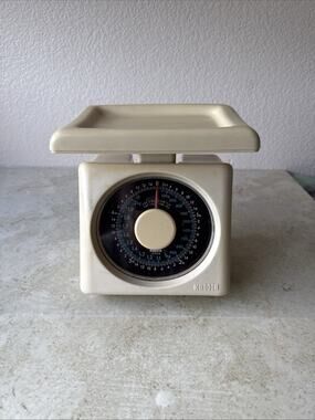Vintage Kubota Japan kitchen Scale